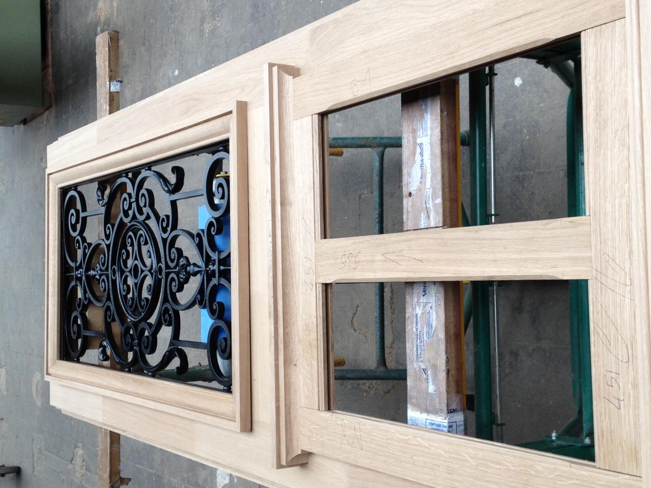 Mise en place d'une grille de porte